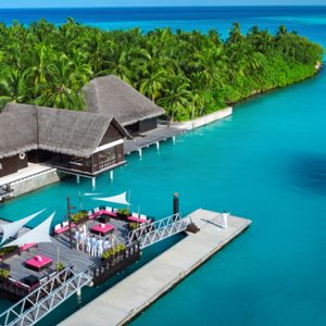 Luxury Maldives honeymoon Packages One And Only Reethi Rah Maldives Jetty