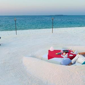 Maldives Honeymoon Packages Huvafen Fushi Maldives Dining 2