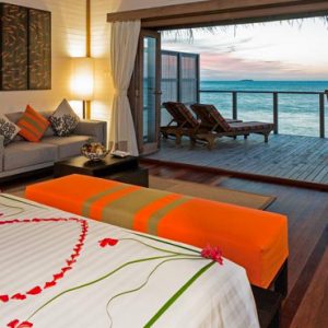 Maldives Honeymoon Packages Meeru Island Resort Jacuzzi Water Villa 6