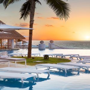Mexico Honeymoon Packages Le Blanc Spa Resort Cancun Ocean Pool Bar