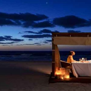 Mexico Honeymoon Packages Le Blanc Spa Resort Cancun Candle Light Dinner On Beach