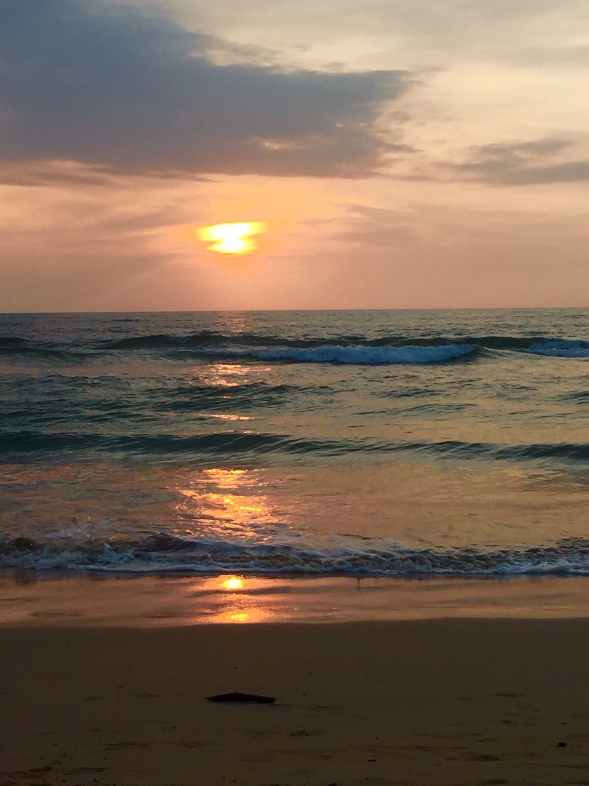 A honeymoon at Centara Ceysands Resort and Spa Sri Lanka - Sunset