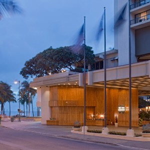 Hyatt Regency Waikiki - Hawaii Honeymoons - Exterior