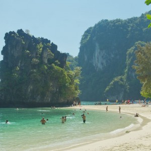 Koh Hong Island by Speedboat