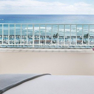 Luxury Holidays Hawaii - The Modern - Room View