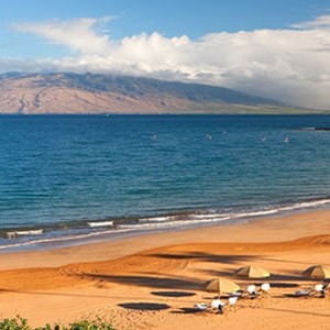 four-seasons-maui-hawaii-beach