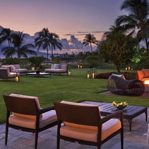 four-seasons-maui-hawaii-garden-lounge