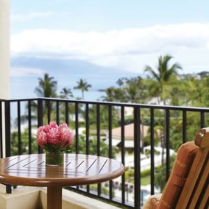 four-seasons-maui-hawaii-ocean-view-prime-room-balcony