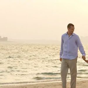 Dubai Honeymoon Packages Waldorf Astoria Dubai Palm Jumeirah Family On Beach