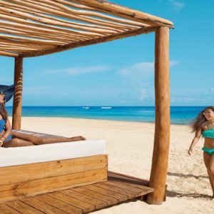 Mexico Honeymoon Packages Dream Jade Resort & Spa Family Daybed