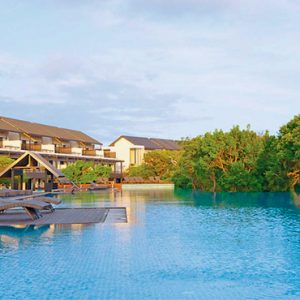 Sri Lanka Honeymoon Packages Jetwing Yala Pool 4