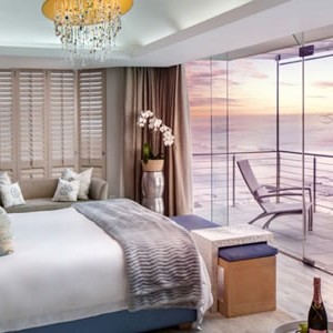 views-boutique-penthouse-suite