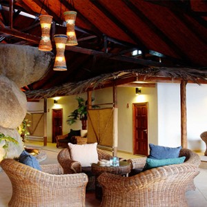 Coco de Mer & Black Parrot Suites - Luxury Seychelles Honeymoon Packages - lobby2