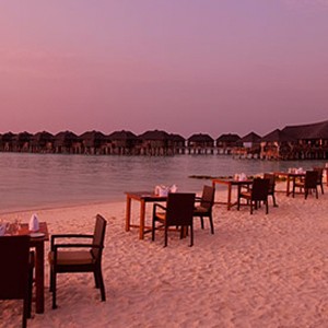 Islanders Grill - The sun Sivam Iru Fushi - Luxury Maldives Honeymoons