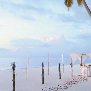 Maldives Honeymoon Packages Shangri La’s Villingili Resort And Spa Beach Blessing Ceremony Set Up
