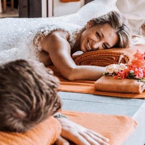 Maldives Honeymoon Packages Shangri La’s Villingili Resort And Spa Couples Spa Treatment