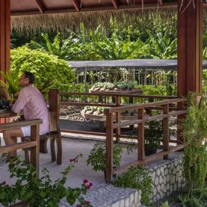 Maldives Honeymoon Packages Shangri La’s Villingili Resort And Spa Lunch At Chef's Garden