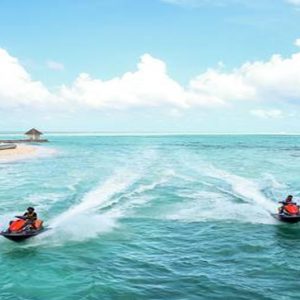 Maldives Honeymoon Packages Sun Siyam Olhuveli Watersports5