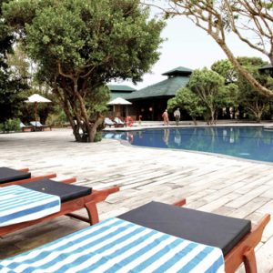 Sri Lanka Honeymoon Packages Cinnamon Wild Yala Pool 2