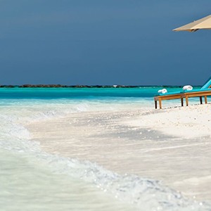 beach 2 - The sun Sivam Iru Fushi - Luxury Maldives Honeymoons