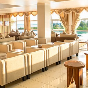 lounge - The sun Sivam Iru Fushi - Luxury Maldives Honeymoons