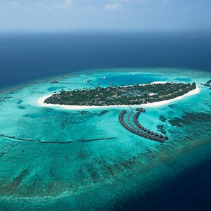 overview of island - The sun Sivam Iru Fushi - Luxury Maldives Honeymoons