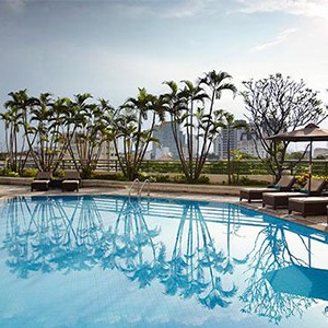 melia hanoi - vietnam honeymoon - pool