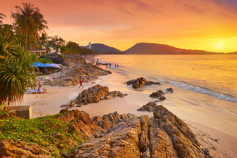 best-islands-in-thialand-phuket-thailand-honeymoon-blog