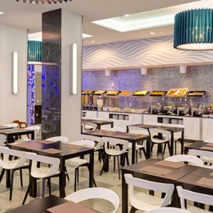 Dining 2 - Hotel Riu Plaza New York Times Square - Luxury New York Honeymoon Packages