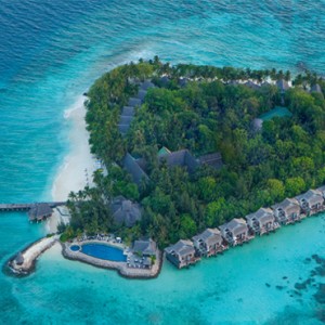 island-vivanta-by-taj-coral-reef-luxury-maldives-honeymoon-packages