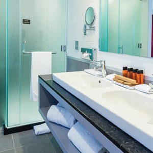 Junior Suite 3 - Hotel Riu Plaza New York Times Square - Luxury New York Honeymoon Packages