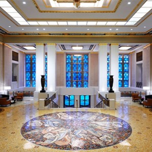 waldorf-astoria-new-york-honeymoon-lobby