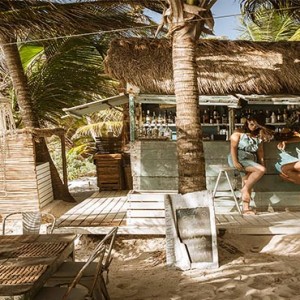 be-tulum-mexico-honeymoon-beach-bar