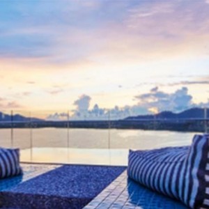 como-point-yamu-phuket-honeymoon-como-suite-balcony-sunset1