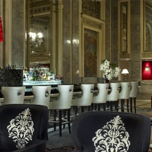 kimpton-sir-francis-drake-san-francisco-honeymoon-bar-drake