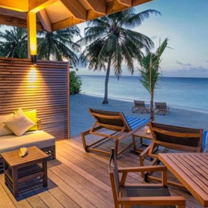 beach-villa-2-hurawaihi-luxury-maldives-honeymoon