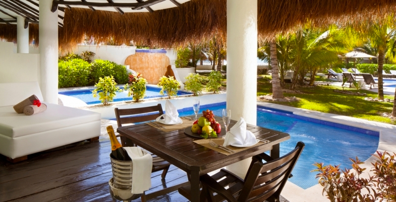 el-dorado-casitas-royale-the-best-swim-up-suites-luxury-honeymoon-blog