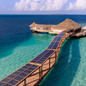 jetty-hurawaihi-luxury-maldives-honeymoon