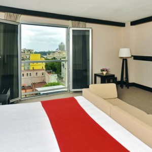 rooms-iberostar-parque-central-luxury-cuba-honeymoon-packages