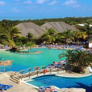 royalton-hicacos-resort-and-spa-cuba-honeymoon-packages-view-of-the-pool