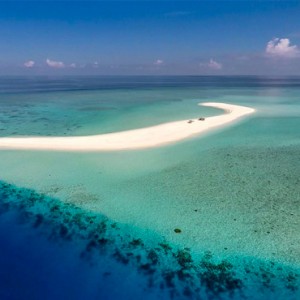 sandbank-hurawaihi-luxury-maldives-honeymoon