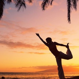 yoga-hurawaihi-luxury-maldives-honeymoon