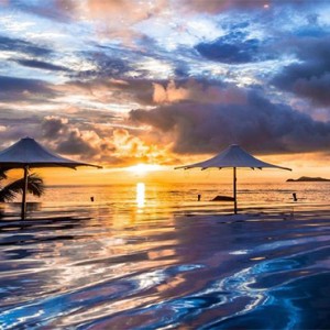 matamanoa-island-resort-fiji-honeymoon-packages-sunrise