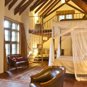 room2-giraffe-manor-luxury-kenyan-honeymoon-packages