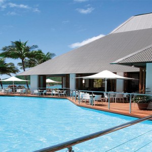 Beach Club Hamilton Islands - Australia Honeymoon Packages - Dolphin pool