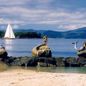 Daydream Island Resort & Spa - Australia Honeymoon Packages - Mermaids on the rocks