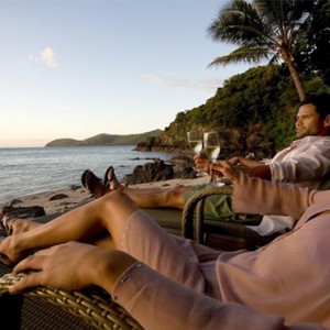 Daydream Island Resort & Spa - Australia Honeymoon Packages - couple gazing view