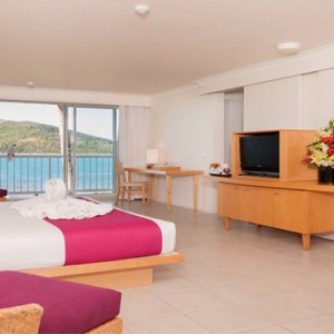 Daydream Island Resort & Spa - Australia Honeymoon Packages - ocean paradise room