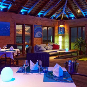 Komandoo Island Resort - Maldives honeymoon packages - Aqua