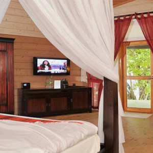 Komandoo Island Resort - Maldives honeymoon packages - Beach villa